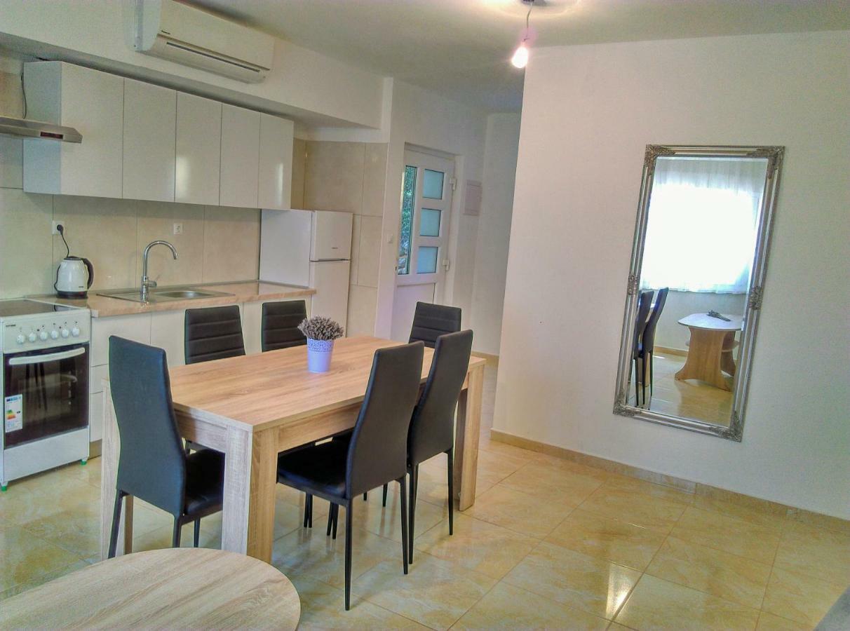 Agava Apartments Mokalo Orebić Eksteriør bilde